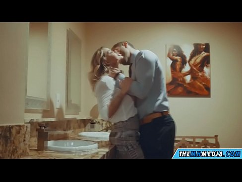 ❤️ Кога бујна русокоса ќе ве заведе во јавен тоалет ❤️ Квалитетен секс на mk.sexycamse.top ﹏